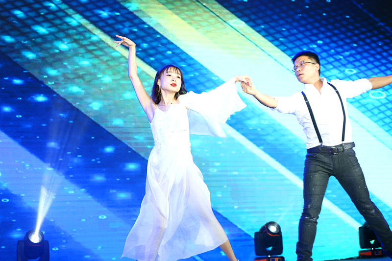 泰塔尼克号_副本 泰塔尼克号_副本