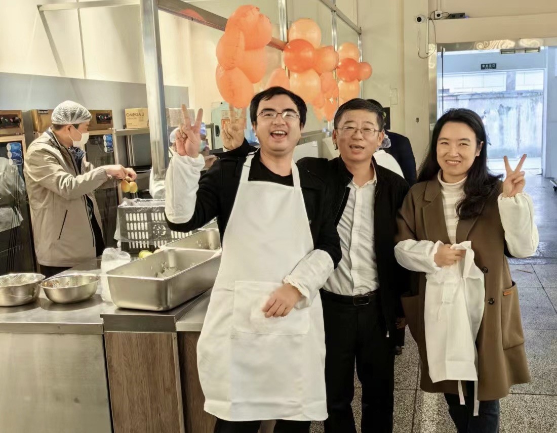 f4c12cee-b33a-4c28-8a45-8779afbd7544 f4c12cee-b33a-4c28-8a45-8779afbd7544