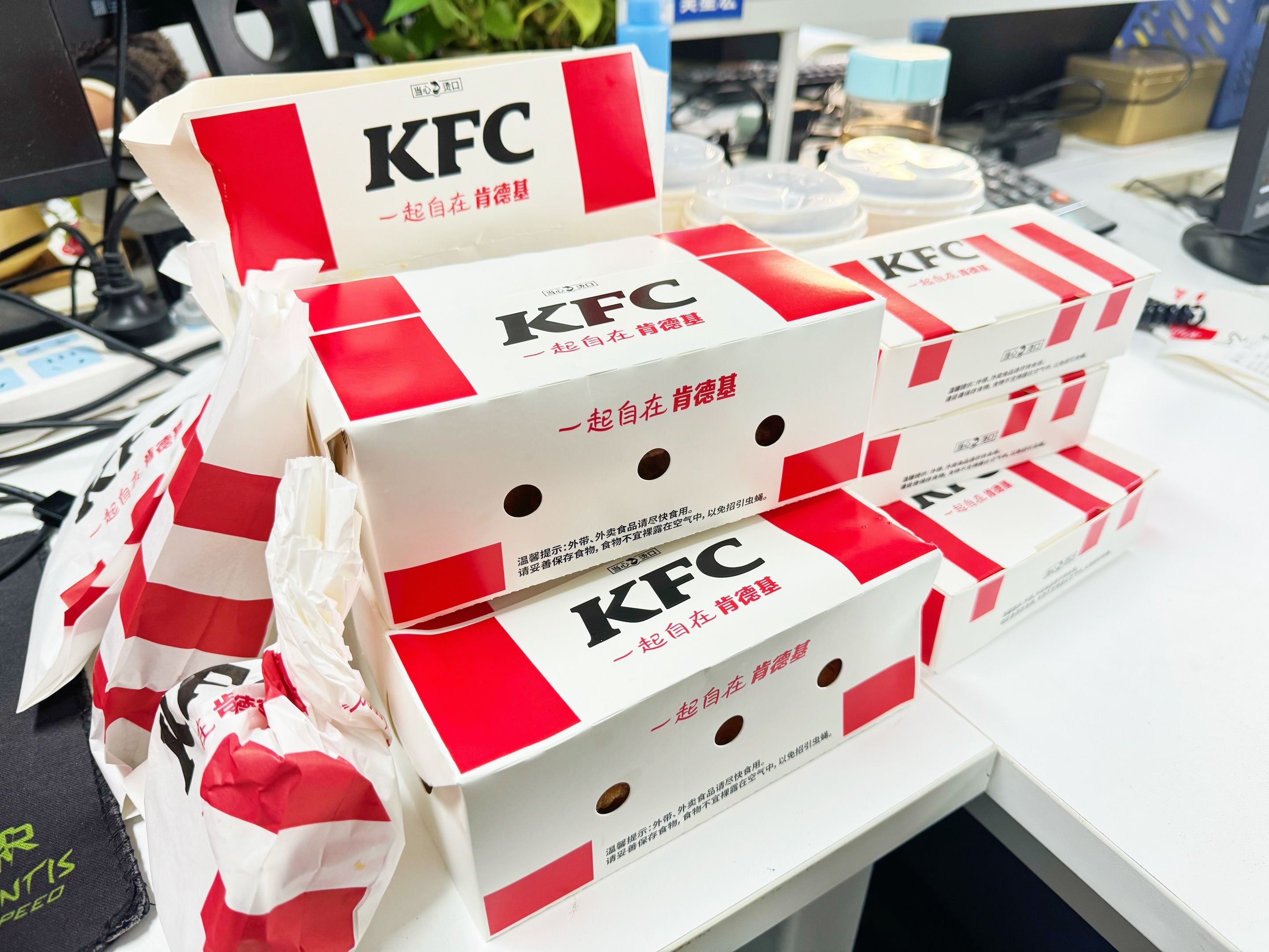 de5e58ae-6aa2-46b1-b2fa-debd42779b84 de5e58ae-6aa2-46b1-b2fa-debd42779b84