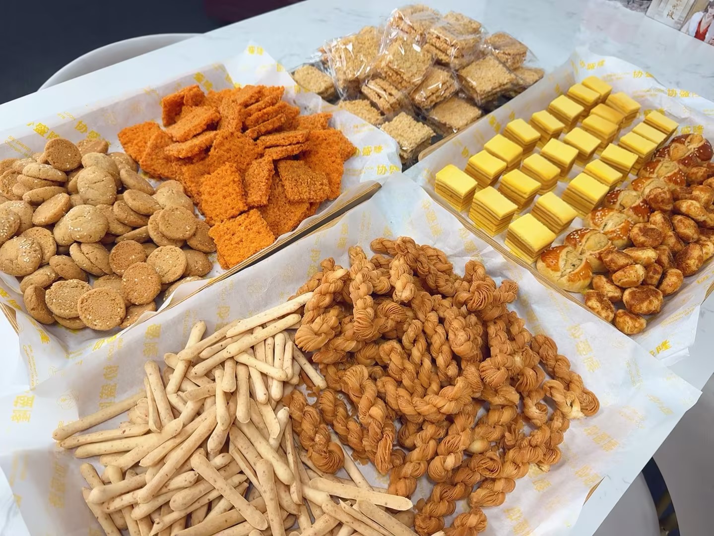 a2d5a42a-cb18-4252-aae1-b5bc5eddbd80 a2d5a42a-cb18-4252-aae1-b5bc5eddbd80