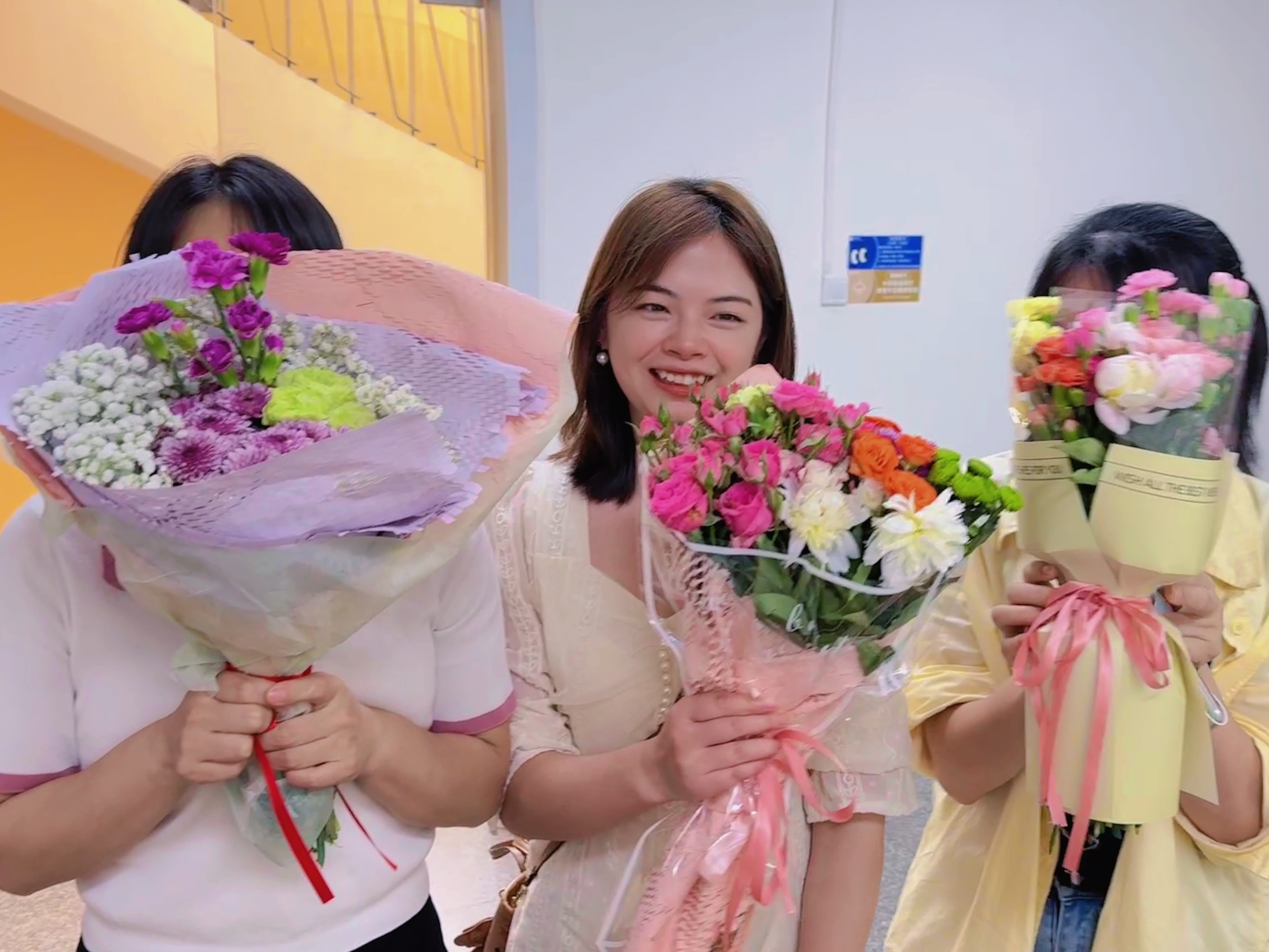 ee5c593e-d24c-4083-884a-261266a84d83 ee5c593e-d24c-4083-884a-261266a84d83